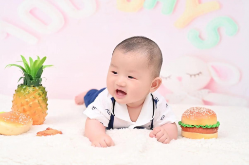 东明怀孕初期感觉小腹跳动